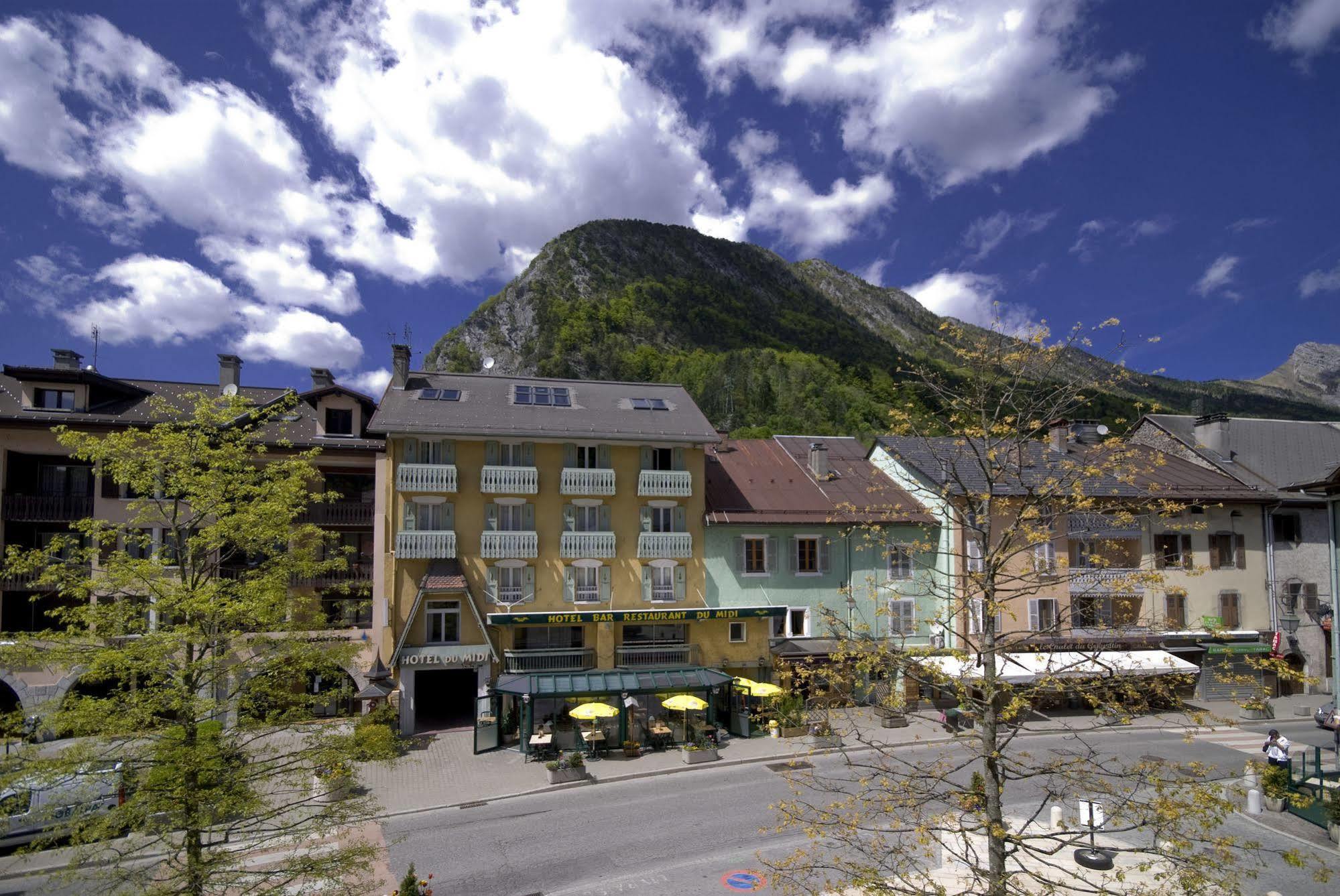 Hotel Du Midi Thônes Exterior foto